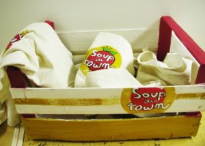 Articoli fatti a mano da Ratafià per Soup in Town