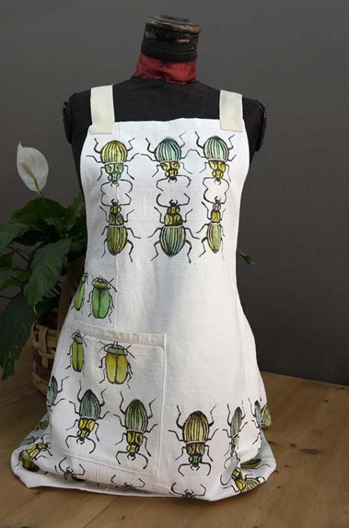 Apron hemp white beetles1