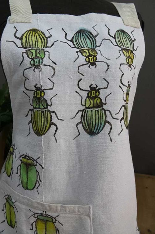 Apron hemp white beetles2